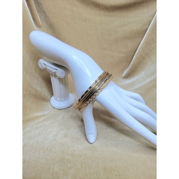 vintage set of 5 gold tone bangle bracelets - Picture 2 of 4